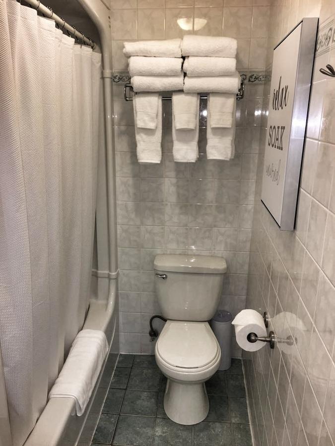 1-Bedroom Cozy Suite #23 By Amazing Property Rentals Gatineau Exteriör bild